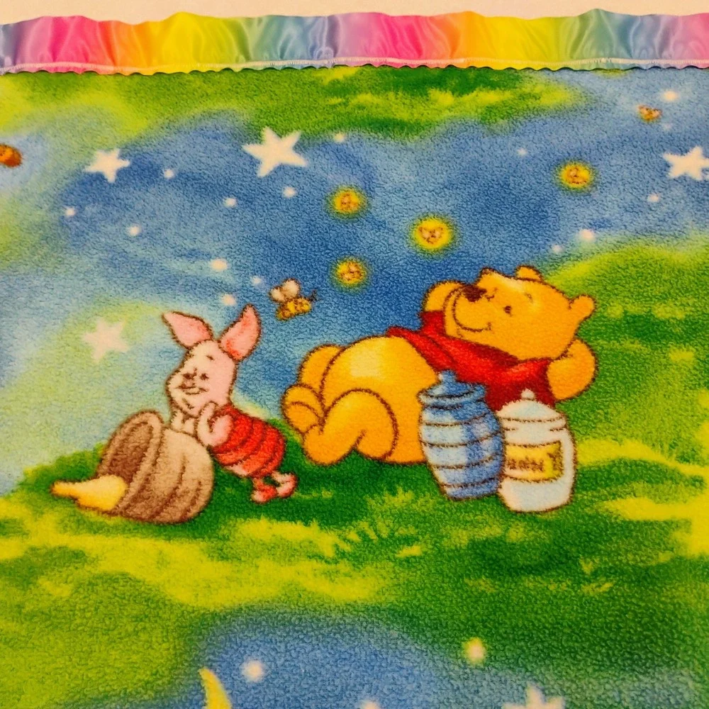 Vtg Disney Winnie the Pooh Piglet‎ Tigger Fleece Baby Blanket Rainbow Satin Trim